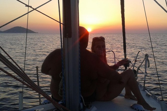 3 hours Kassandra Sunset or Day sailing yacht tour - Comfort, swimming, and safety details