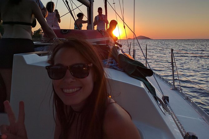 3 hours Neos Marmaras: Day or Sunset Sailing Tour Coves & Islands - Leaving Neos Marmaras for the open water