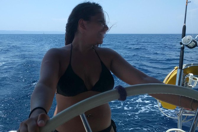 5 hours from Kassandra: W Sithonia Coves & Islands Yacht Sailing - Who will enjoy this yacht day most?
