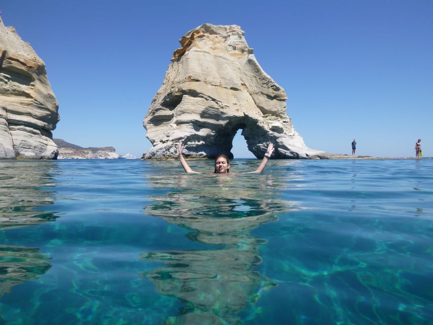 Adamantas: Milos Sightseeing Sailboat Cruise - Sykia Cave and its natural skylight