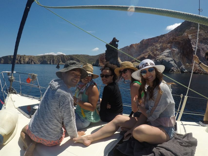 Adamantas: Milos Sightseeing Sailboat Cruise - Agios Dimitrios and the final swim