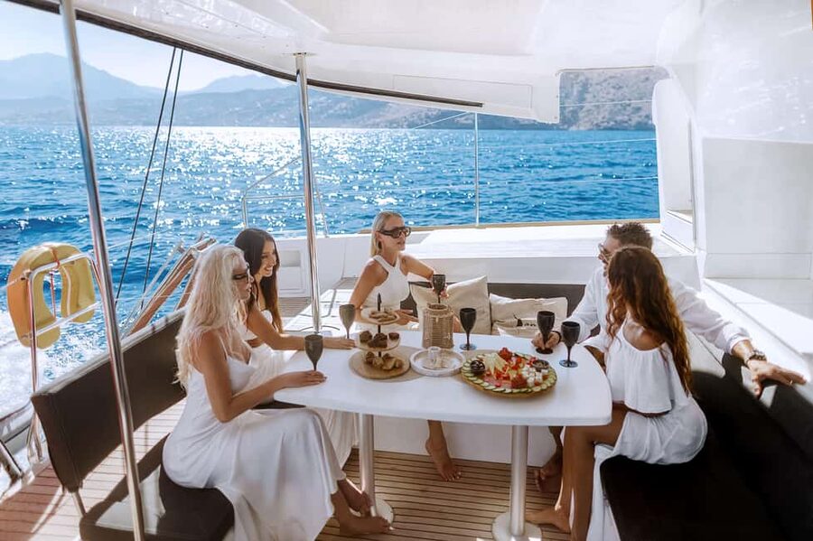 Agios Nikolaos All-inclusive Catamaran Cruise & Water Toys - Spinalonga from the best angle