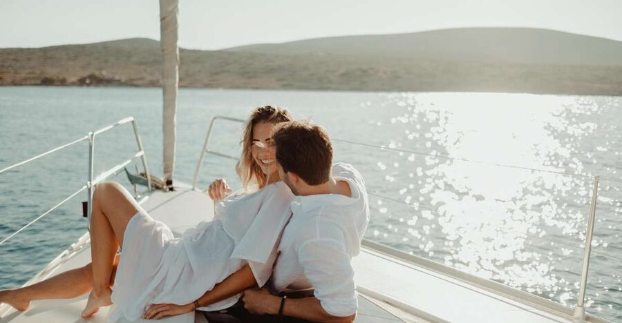 Agios Nikolaos: Mirabello Bay Sailing Cruise with Meal - Three hours at Kolokitha Bay