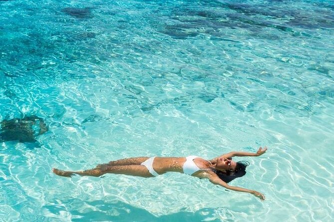 All inclusive cruise Sailing Cruise to Delos&Rhenia beaches - Fresh Greek food served on board
