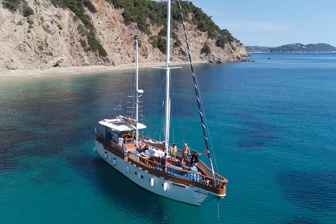 All-Inclusive Sailing Cruise-Skiathos & Nearby Islands with Lunch - Setting out from Skiathos New Port at 10 a.m.