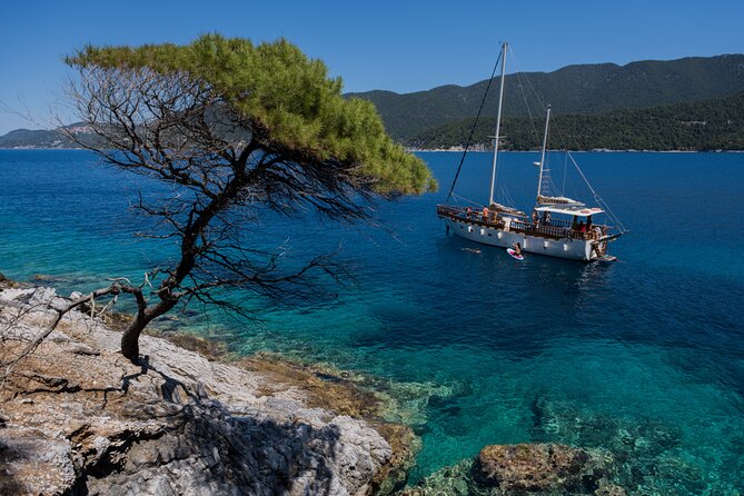 All-Inclusive Sailing Cruise-Skiathos & Nearby Islands with Lunch - A boat day built around three or four swim stops