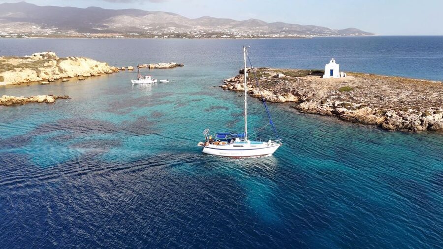 Antiparos: Private Sailing Cruise with Swim Stops and Lunch - Faneromeni Bay and the final swim