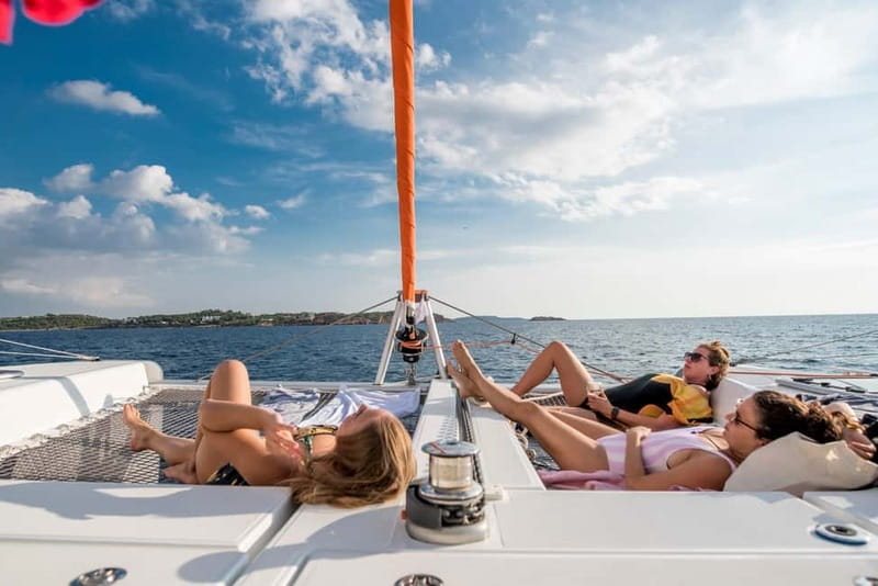 Athens: Half-Day Morning Catamaran Cruise with Meal & Drinks - Why this five-hour cruise is worth your morning