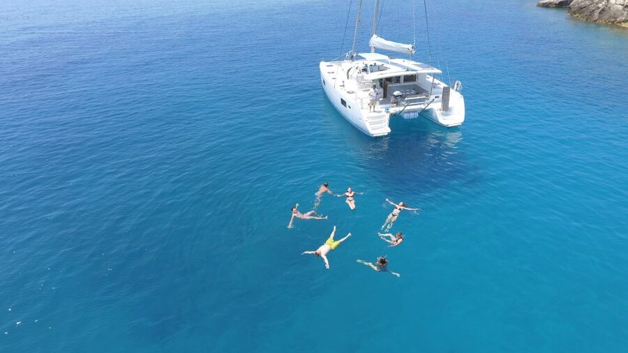 Athens: Riviera Catamaran Cruise with Meal and Drinks - Swimming, water temperature, and comfort