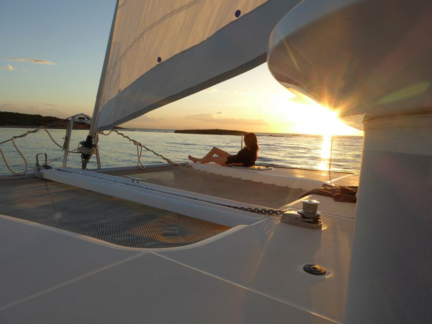 Athens: Riviera Catamaran Cruise with Meal and Drinks - Is the $200 price fair?