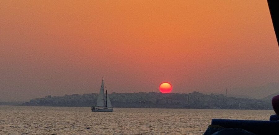 Athens: Riviera Catamaran Tour with Fresh Meal and Drinks - Hydrousa, snorkeling, and a quiet island stop