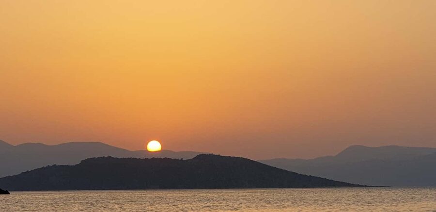 Athens Riviera Private Catamaran Cruise with Meal and Drinks - Vouliagmeni and the first swim
