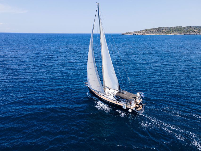 Athens Riviera: Private daily sailing cruise with lunch - Sailing out toward Ydrousa Island