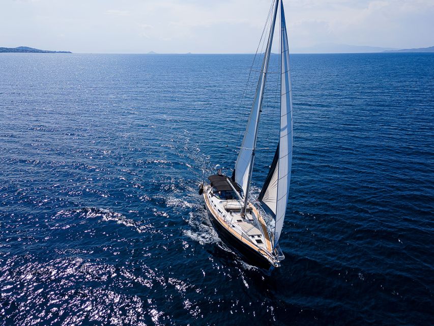 Athens Riviera: Private daily sailing cruise with lunch - A second stop at Vouliagmeni Bay