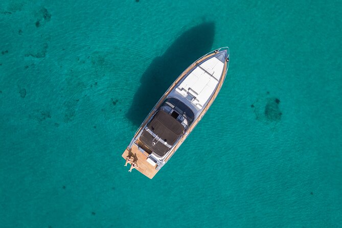 Boat - yacht tours at Mykonos - Food and drinks on board