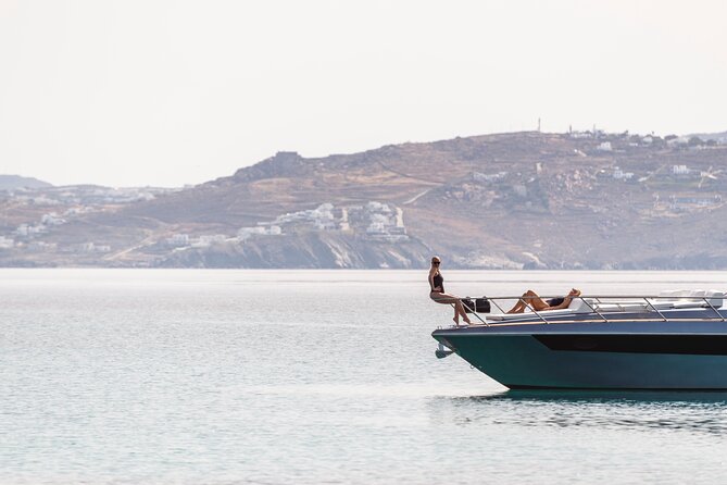 Boat - yacht tours at Mykonos - What five to eight hours feels like