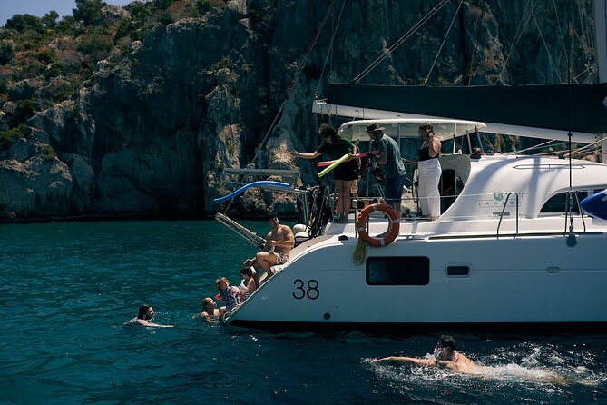 Catamaran Cruise in Nafplio | with Local Treats - Leaving Nafplio beneath Bourtzi Castle