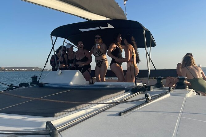 Catamaran Semi Cruise Paros Antiparos includes Food and Drinks - Sailing home as the light changes