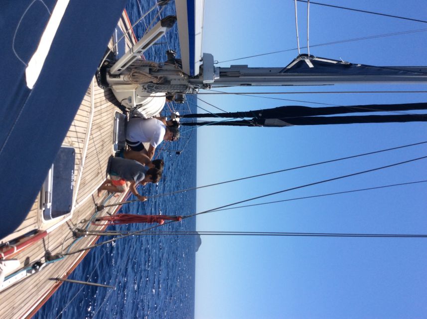 Chios: Sailing Boat Cruise to Oinouses with Meal & Drinks - Returning by way of the sea