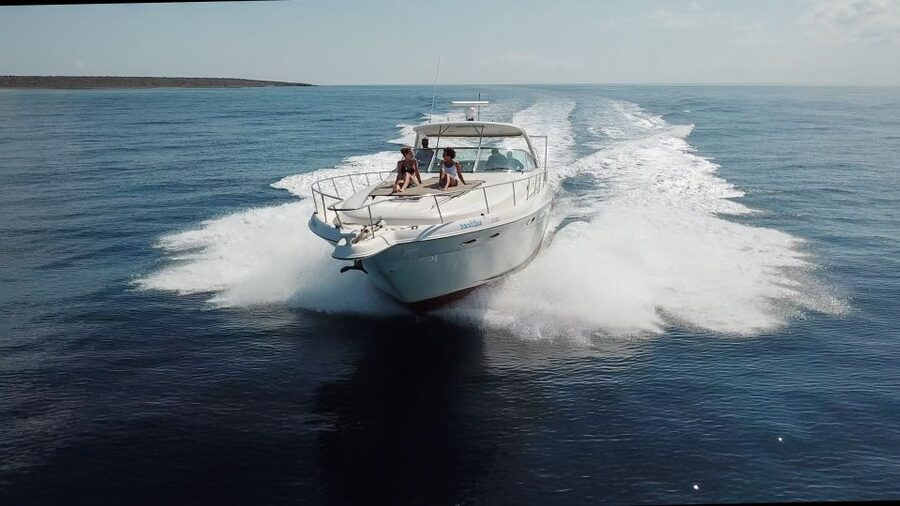 Crete: Chrissi Island Yacht Cruise with Lunch & Snorkeling - The final swim before Ierapetra