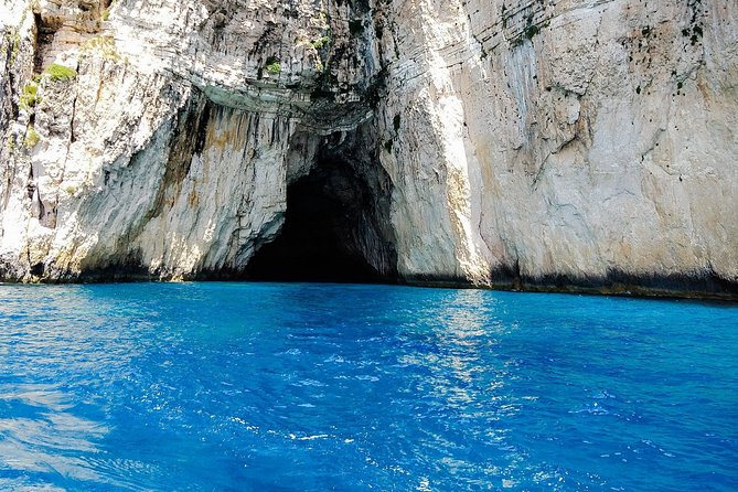 DAY TRIP - Exclusive Sailing Adventure - CORFU / PAXOS - Key details before you book
