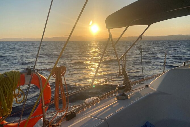Daytour Sailboat with Lunch/drinks in Lindos area - Lunch, drinks, and space to relax