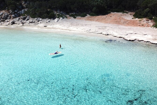 Discover the beauty of the Messinian Inousses Islands on a Yacht - Foinikounda and the quieter beach stops