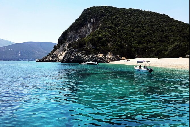 Fiscardo Sailing - Kioni: the main village stop