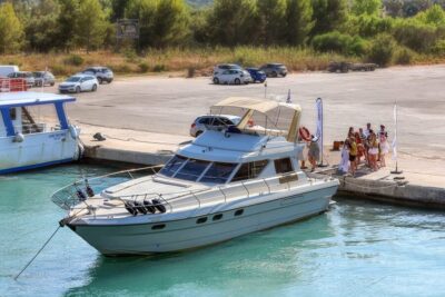 Luxury Yacht Cruise to Paxos and Antipaxos