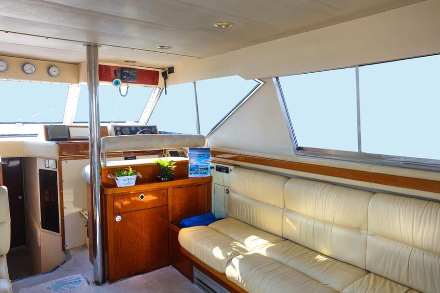 From Corfu: Luxury Yacht Cruise to Paxos and Antipaxos - Two hours in Gaios for lunch and a walk