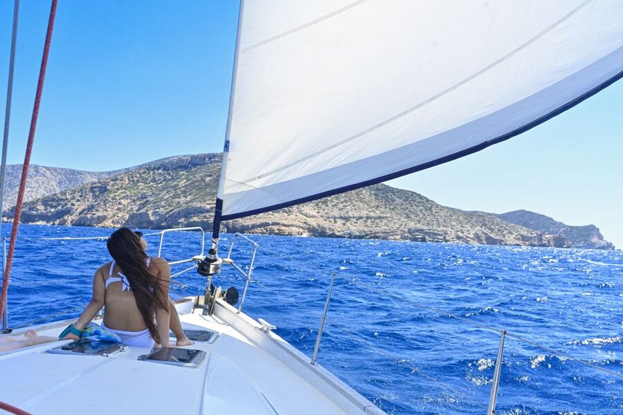 From Paros: Private Sailing Cruise with Lunch and Snorkeling - Food, drinks, and what to pack