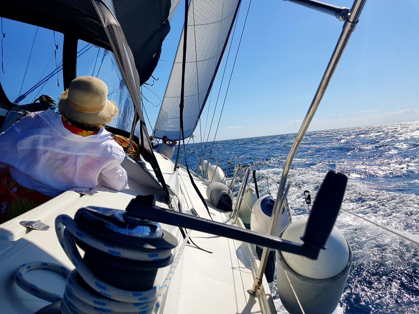 From Skiathos Marina: Yacht Sailing Day Trip with Lunch - South of Skopelos: Kastani and Hovolo by boat