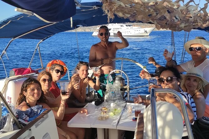 Full day sailing cruise on the West side of Milos island - Key points before you book