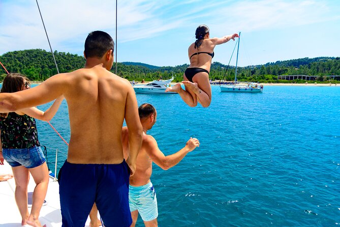 Half Sailing Cruise to secret bays (5 hours) - Sailing across the Toroneos Gulf