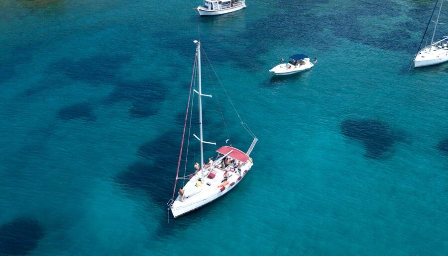 Halkidiki: 7 Hours Private Cruise with Sailing Boat - Choosing lunch in Neos Marmaras or Spalathronisia