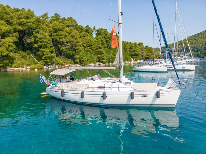Halkidiki: Private Sailing Yacht Cruise Swim in Blue Waters - Who should book this experience?