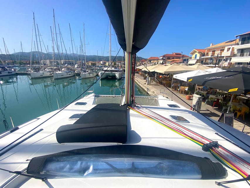 Heraklion: Catamaran Sailing to Dia island - Swimming, snorkeling, SUP, and fishing