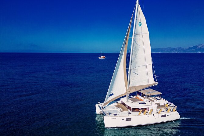 Heraklion: Private Catamaran Cruise to Dia with Meal & Drinks - Leaving Heraklion for Dia Island