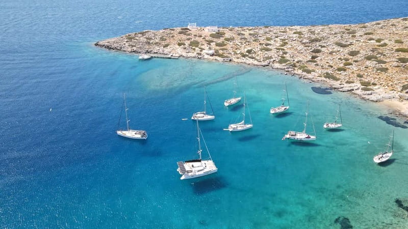 Heraklion: Sailing Trip to Dia Island with Lunch & Swimming - The crew is part of the attraction