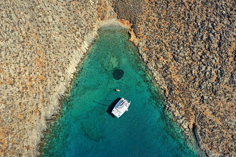 Hersonissos: Dia Catamaran Cruise with Lunch & Drinks - Key points before you book