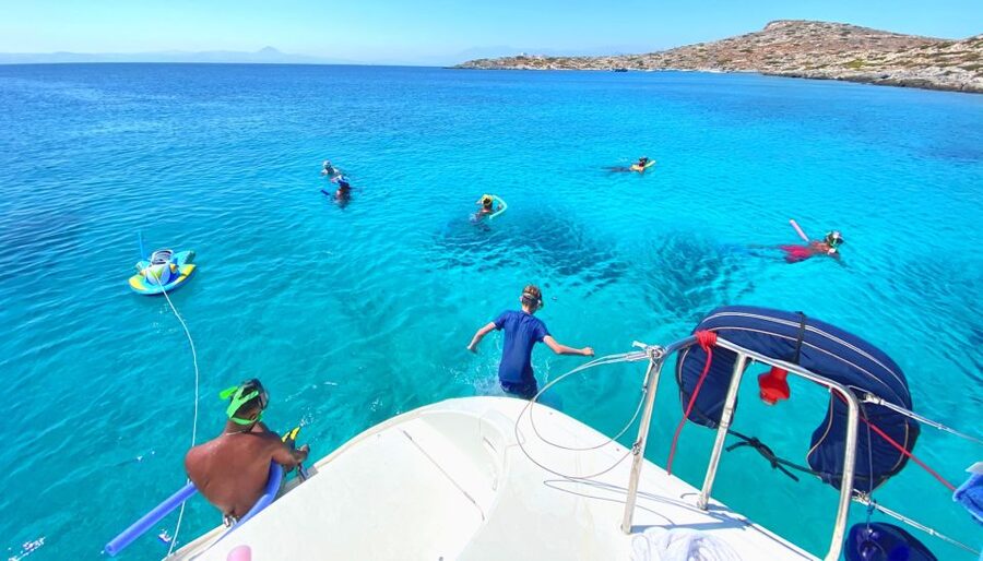 Hersonissos: Dia Catamaran Cruise with Lunch & Drinks - What makes the small boat format worthwhile