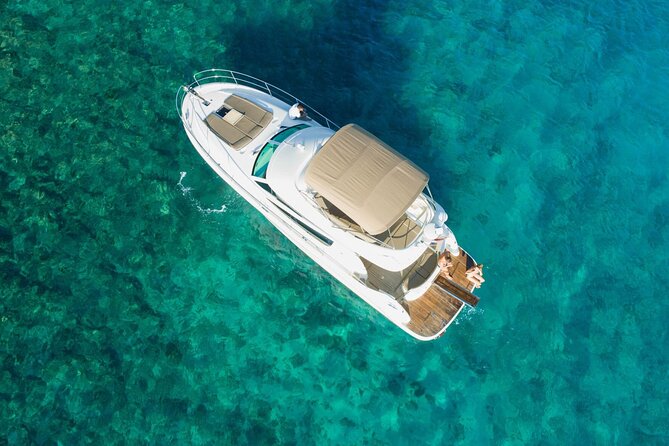Ierapetra Chrissi Island Luxury Yacht Cruise with Meal - The beach is not always a postcard of soft sand