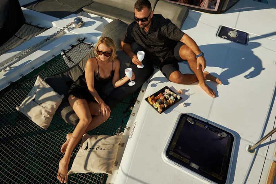 Kissamos: Catamaran Balos Sunset Cruise with Sushi & Drinks - The essentials at a glance