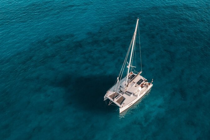 Luxury Catamaran Cruise, Dia Island –Open Bar & Lunch -Top Rated! - Choosing the best time for the cruise