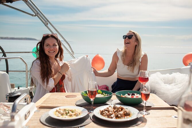 Luxury Catamaran Sunset Private & Greek Gastronomy in Athens - Who will enjoy this most