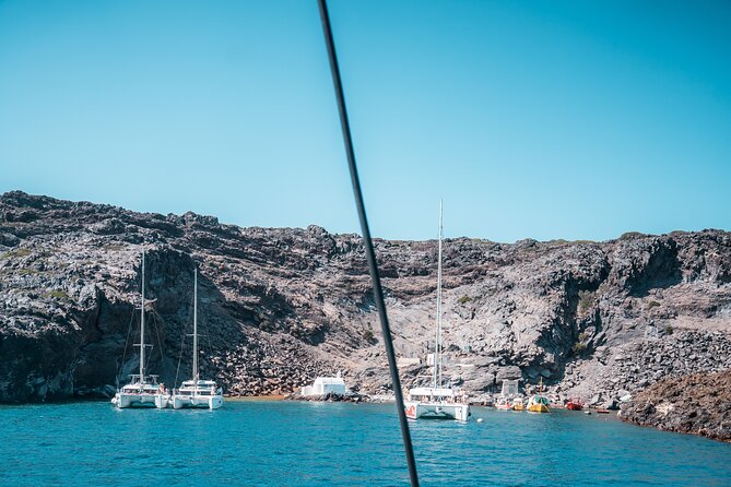Majestic Catamaran Caldera Cruise with Snacks, Meal & Drinks - What the 4.5-hour schedule feels like