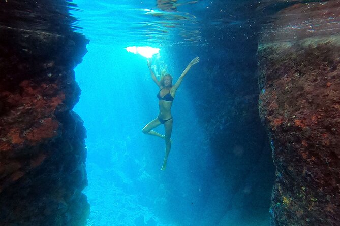 Milos caves snorkelling Catamaran Cruise in a small group - Agios Dimitrios ends the swimming on a quiet note