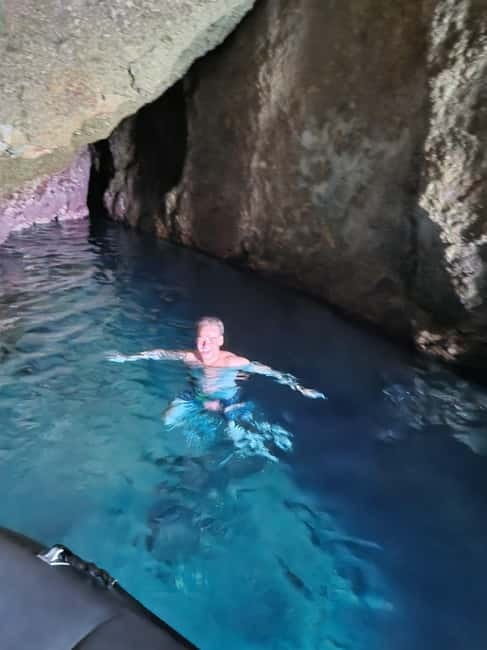 Milos: Half-day Kleftiko, Catamaran Trip | Lunch & OpenBar - Starting at Adamas Port