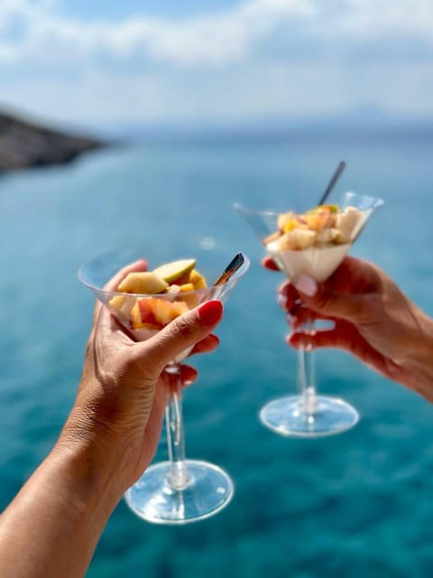 Milos: Kleftiko Morning Catamaran Cruise with Lunch & Drinks - Key points to know before booking