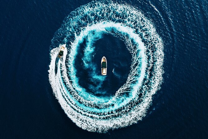 ❖ Milos: Private Yacht Tour—Kleftiko Sarakiniko Poliegos - Agia Kiriaki, Pollonia, and the weather call